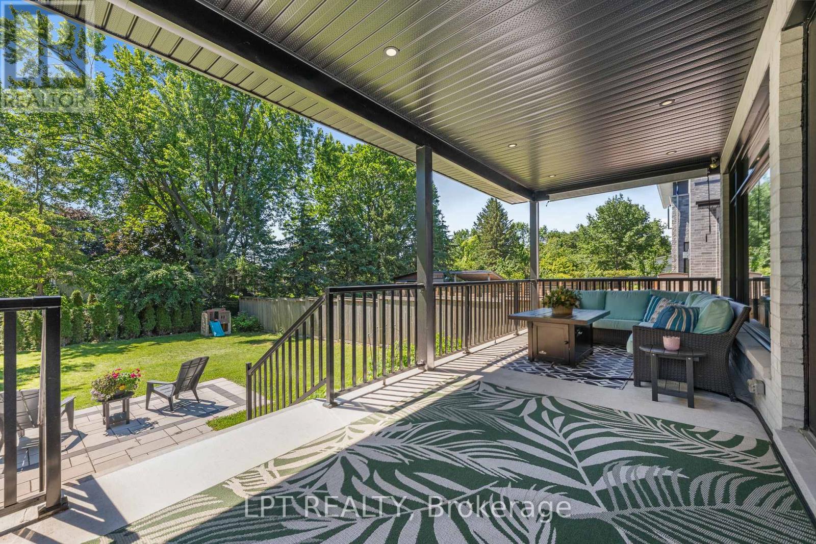 1740 St Barbara Street, Ottawa, Ontario  K1T 1M2 - Photo 38 - X13500362