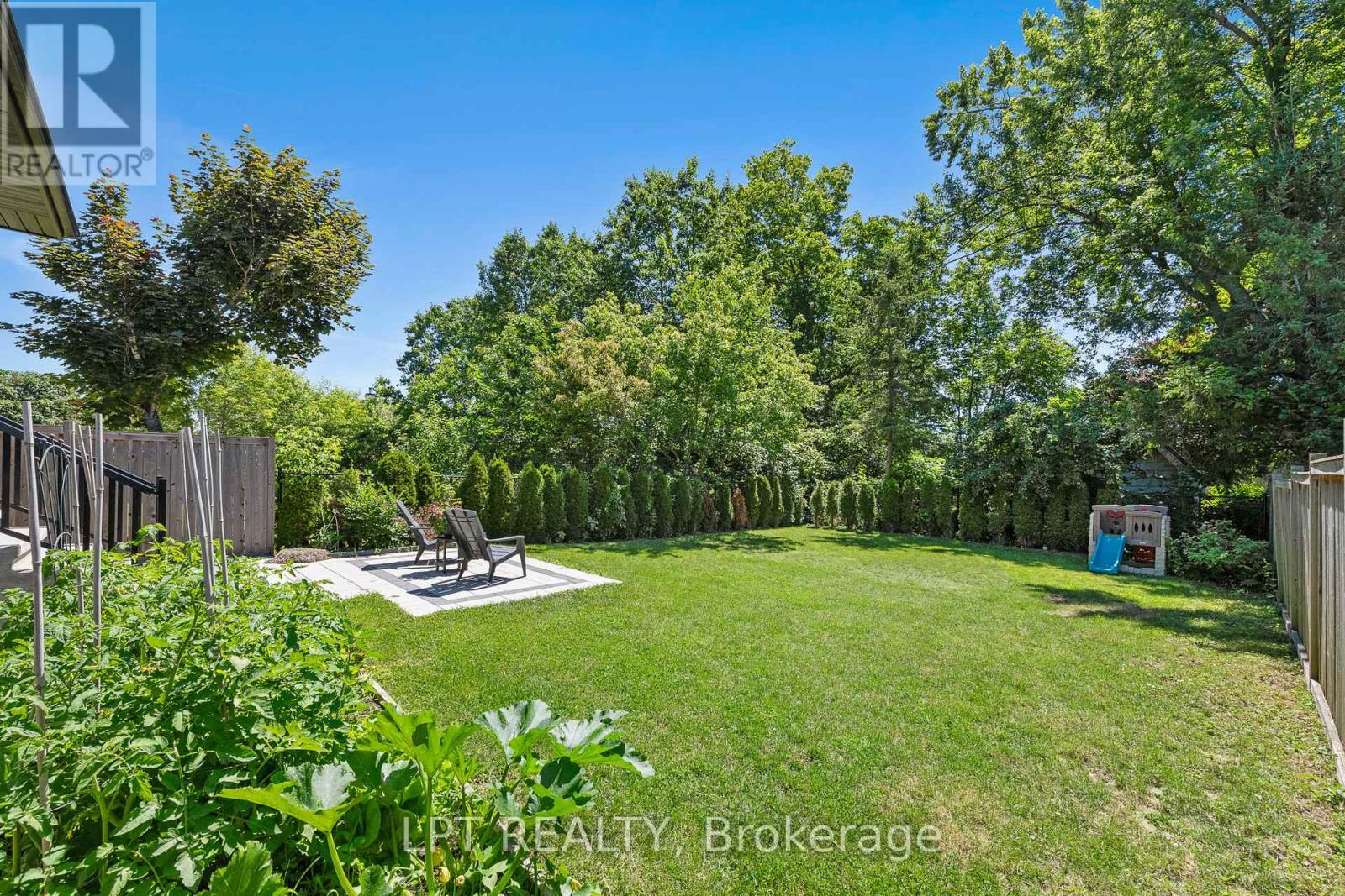 1740 St Barbara Street, Ottawa, Ontario  K1T 1M2 - Photo 43 - X13500362