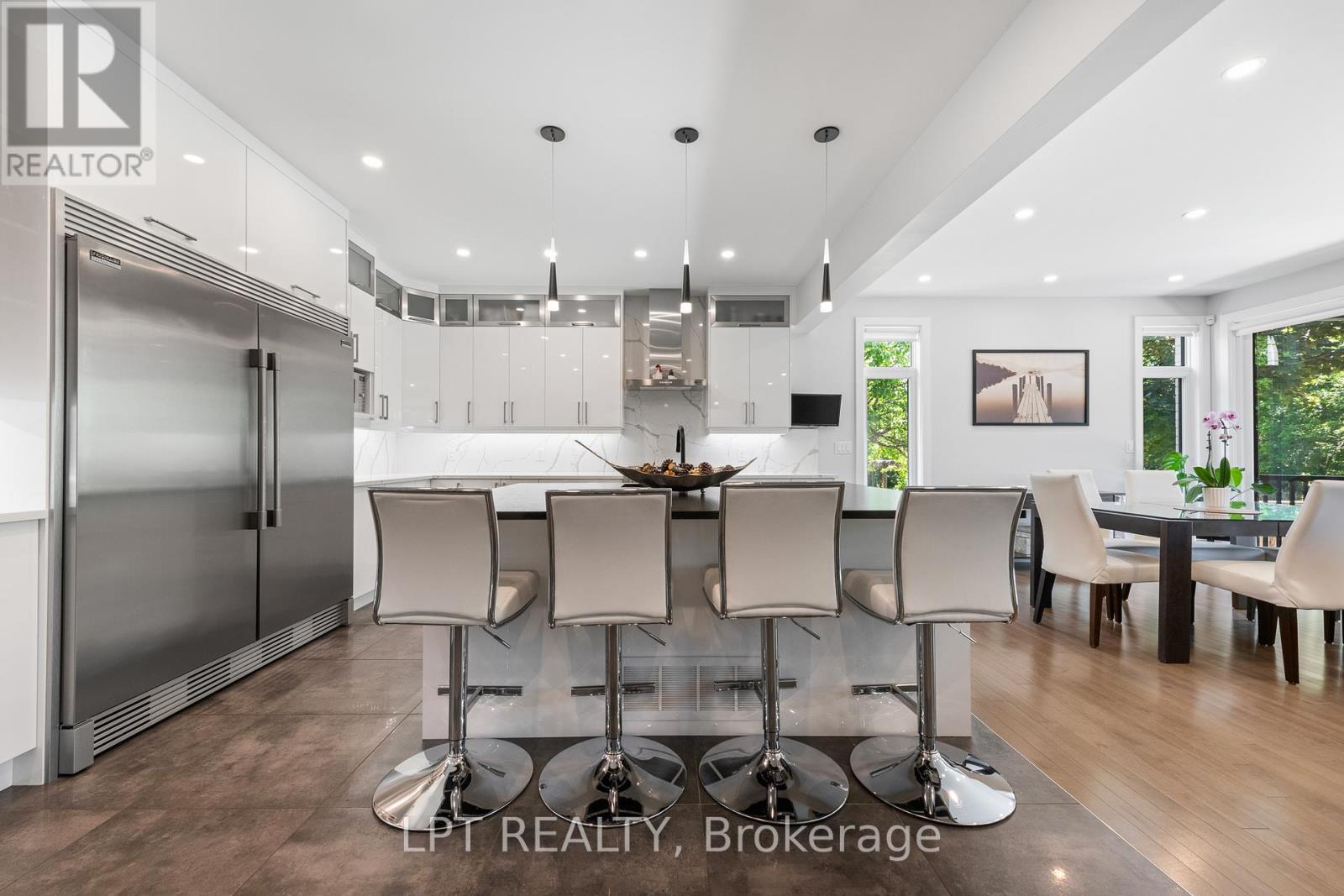 1740 St Barbara Street, Ottawa, Ontario  K1T 1M2 - Photo 6 - X13500362