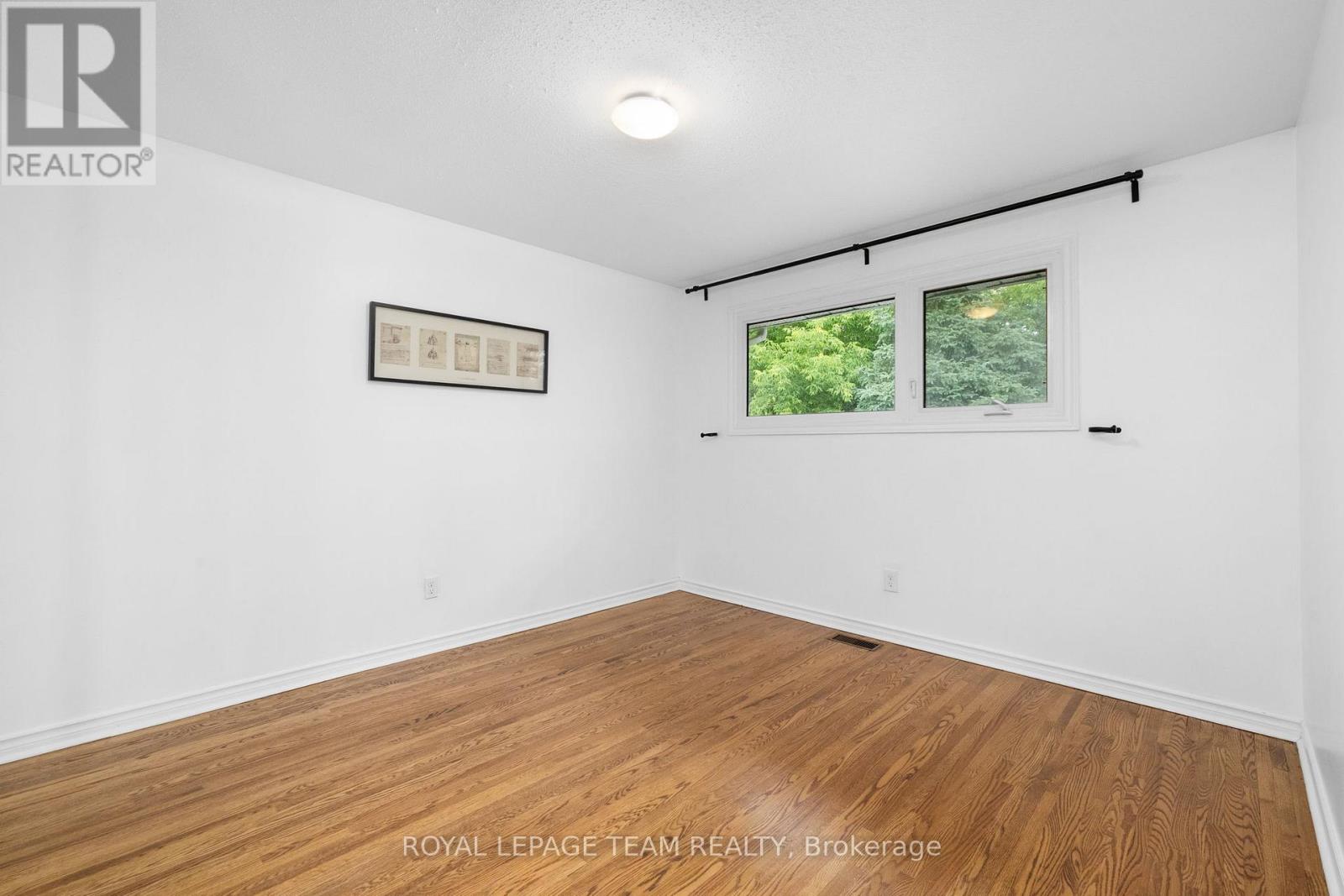 40 Woodmount Crescent, Ottawa, Ontario  K2E 5R1 - Photo 17 - X13500470