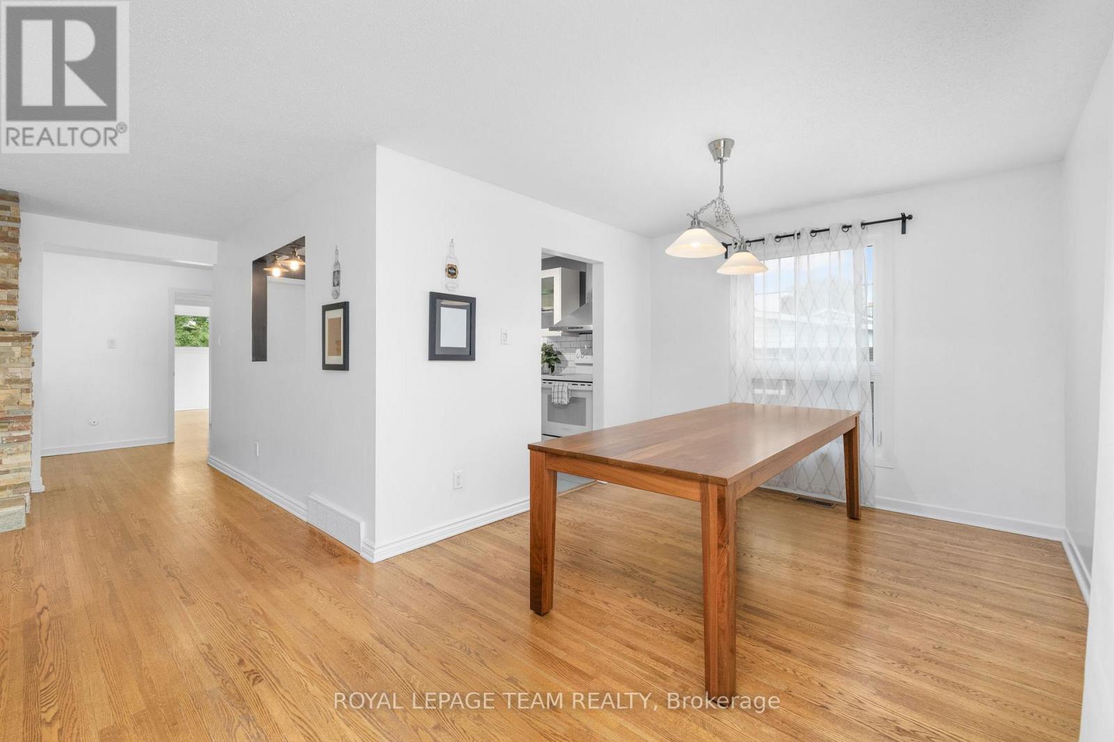40 Woodmount Crescent, Ottawa, Ontario  K2E 5R1 - Photo 9 - X13500470