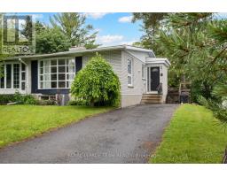 40 WOODMOUNT CRESCENT, Ottawa, Ontario