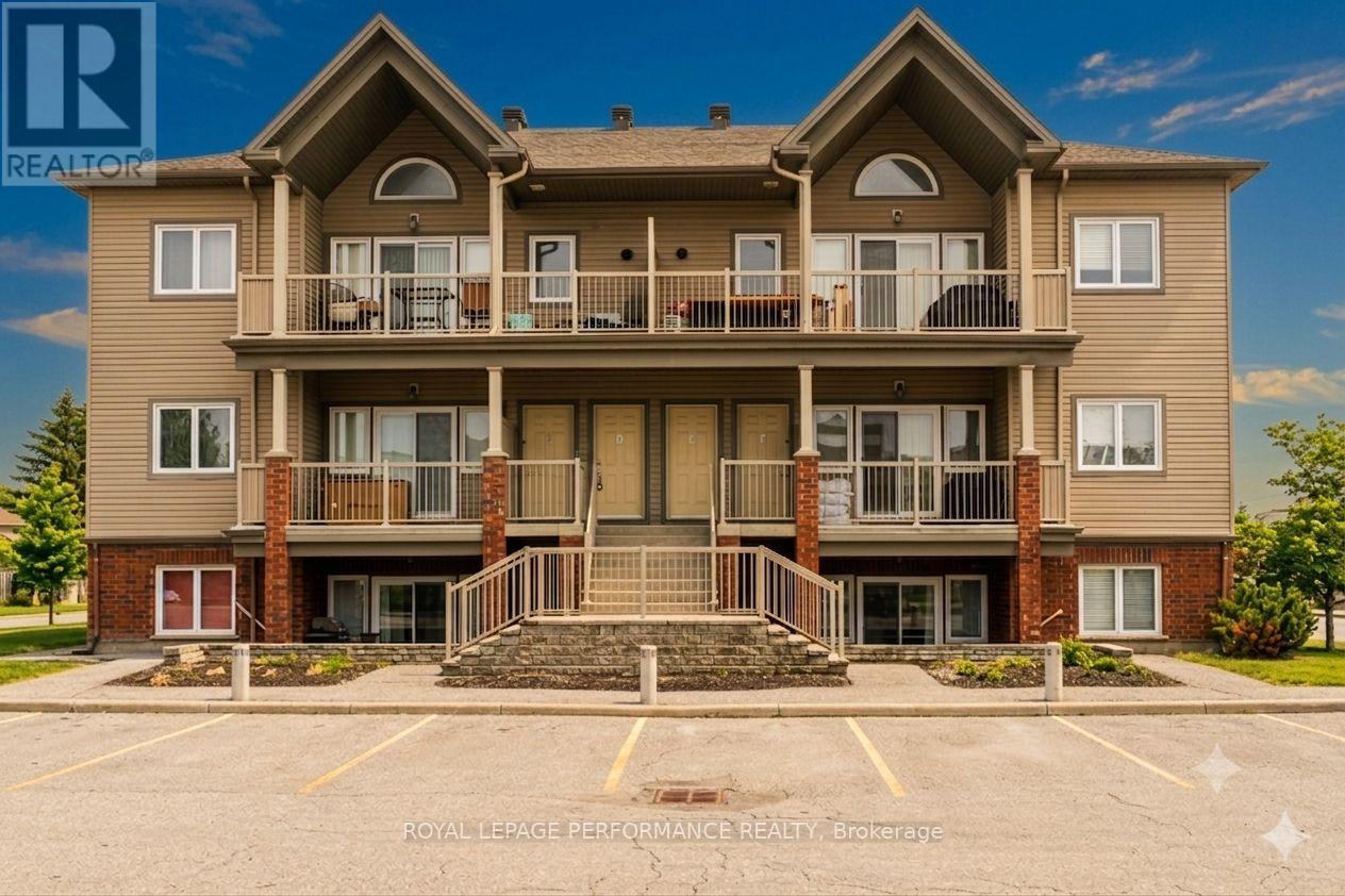 B - 135 Harthill Way, Ottawa, Ontario  K2J 5V1 - Photo 1 - X13500506