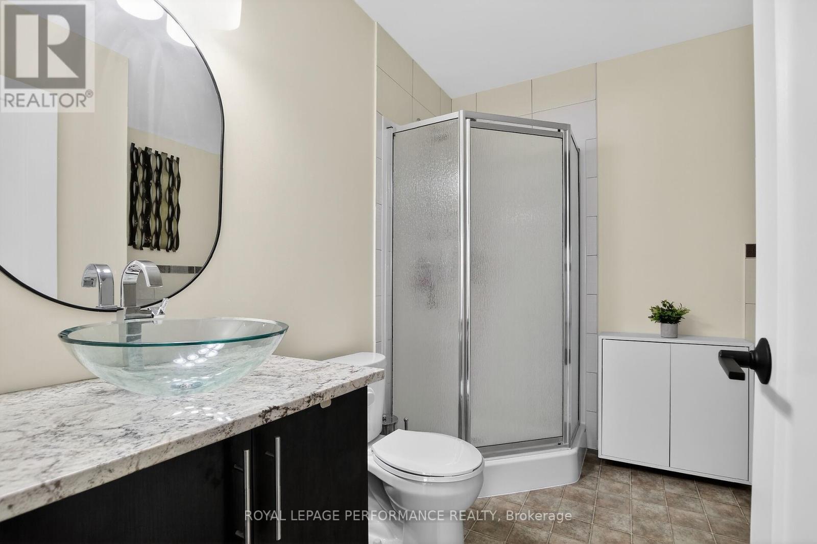 B - 135 Harthill Way, Ottawa, Ontario  K2J 5V1 - Photo 25 - X13500506
