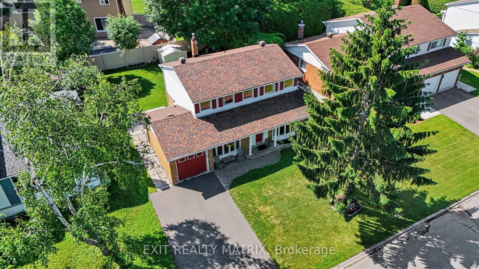 18 Highpark Crescent, Ottawa, Ontario  K1B 3G8 - Photo 4 - X13501090
