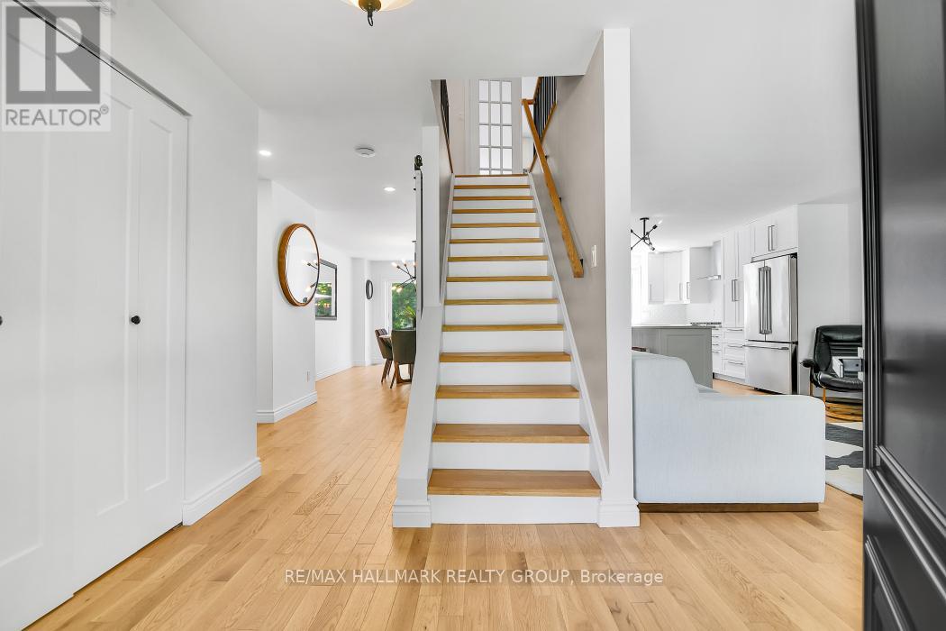 2 Swans Way N, Ottawa, Ontario  K1J 6J2 - Photo 4 - X13501132