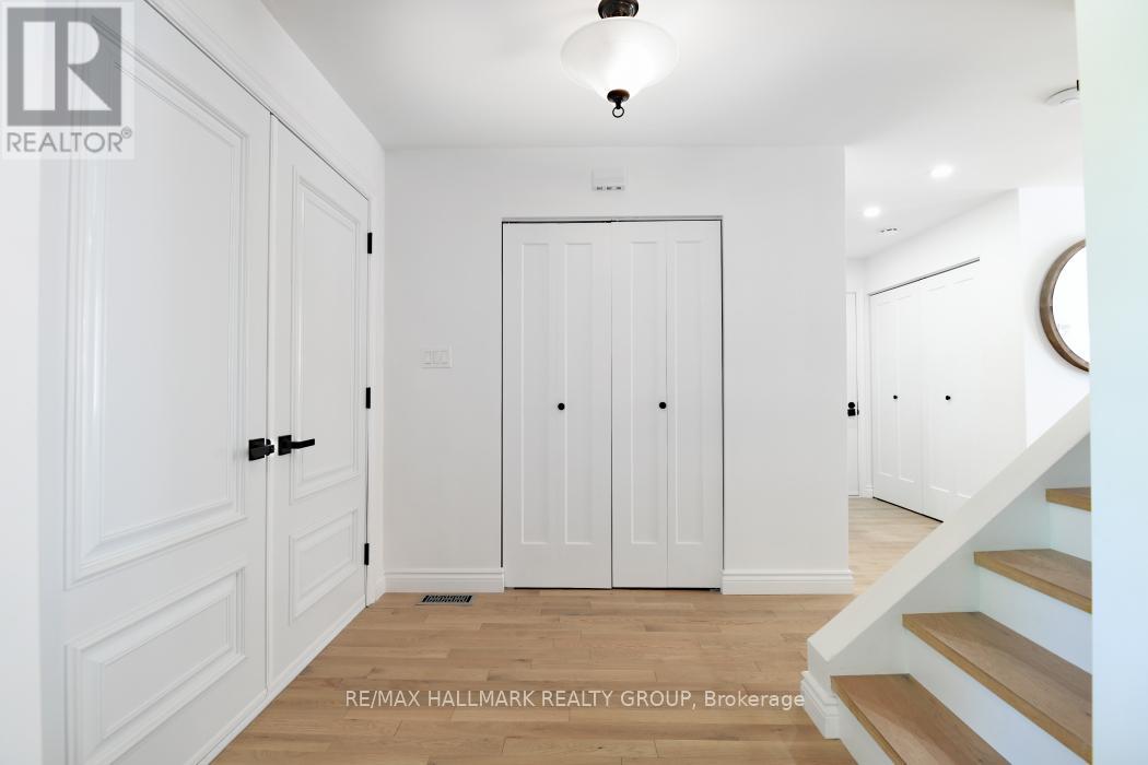 2 Swans Way N, Ottawa, Ontario  K1J 6J2 - Photo 5 - X13501132
