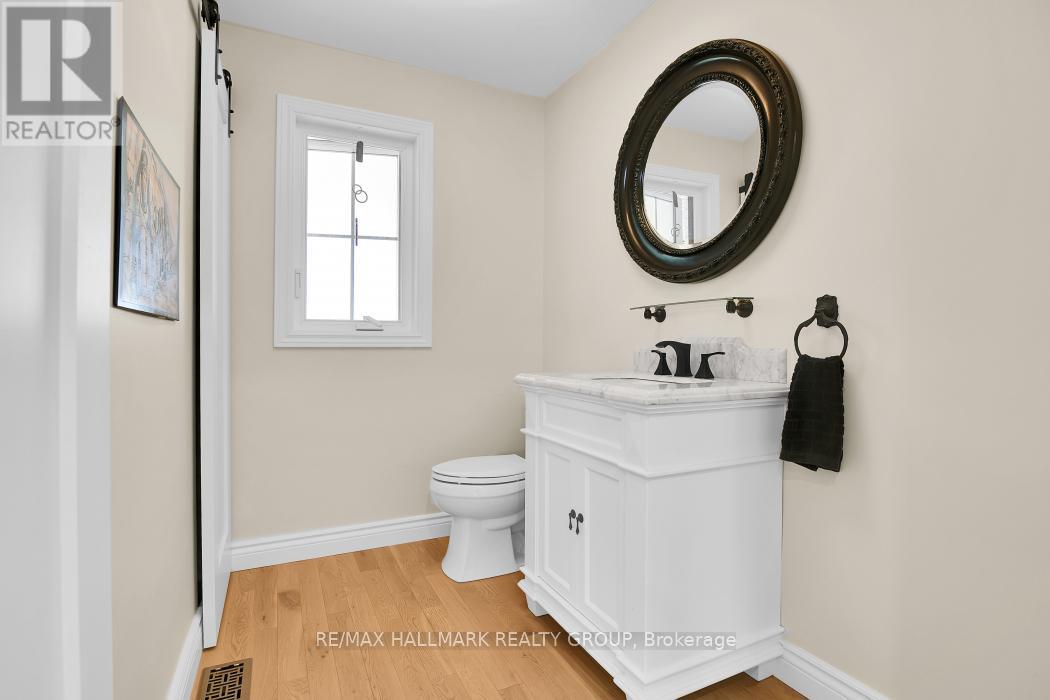 2 Swans Way N, Ottawa, Ontario  K1J 6J2 - Photo 6 - X13501132