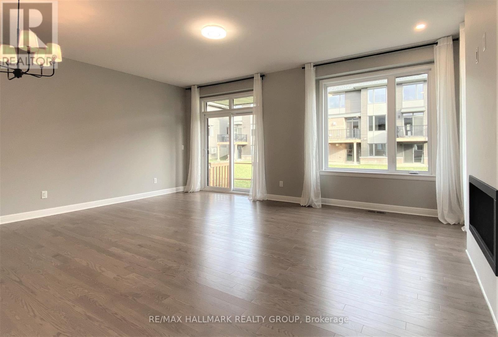 72 Michael Stoqua Street W, Ottawa, Ontario  K1K 5A2 - Photo 11 - X13501136