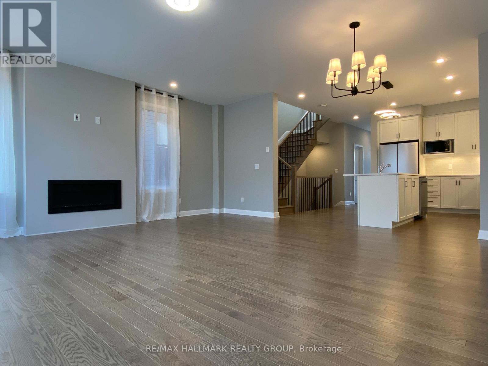 72 Michael Stoqua Street W, Ottawa, Ontario  K1K 5A2 - Photo 12 - X13501136