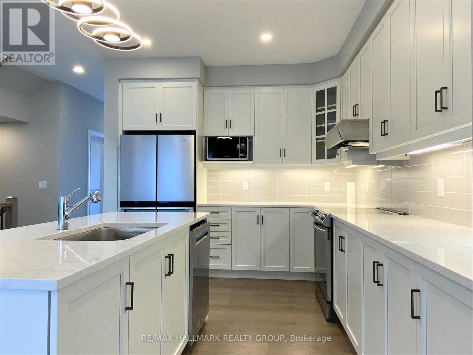 72 Michael Stoqua Street W, Ottawa, Ontario  K1K 5A2 - Photo 8 - X13501136