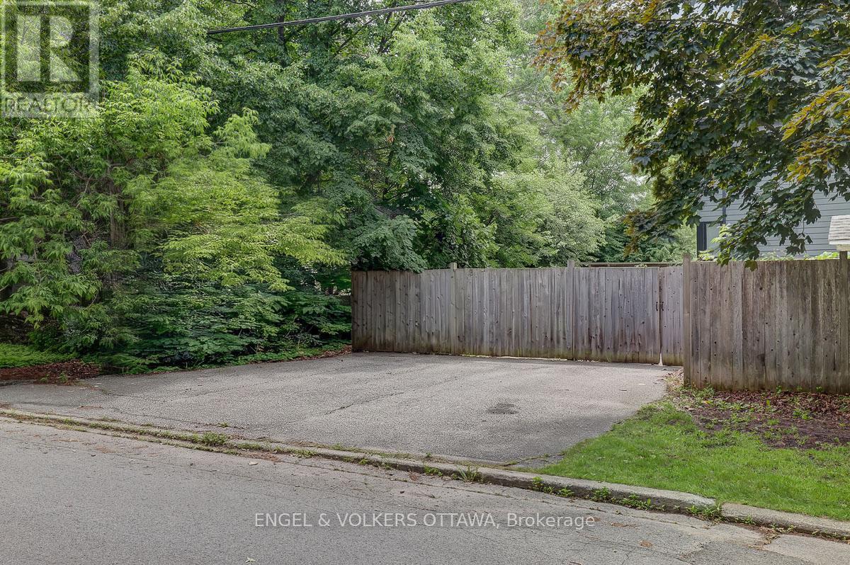 229 Daniel Avenue, Ottawa, Ontario  K1Y 0C7 - Photo 25 - X13501142