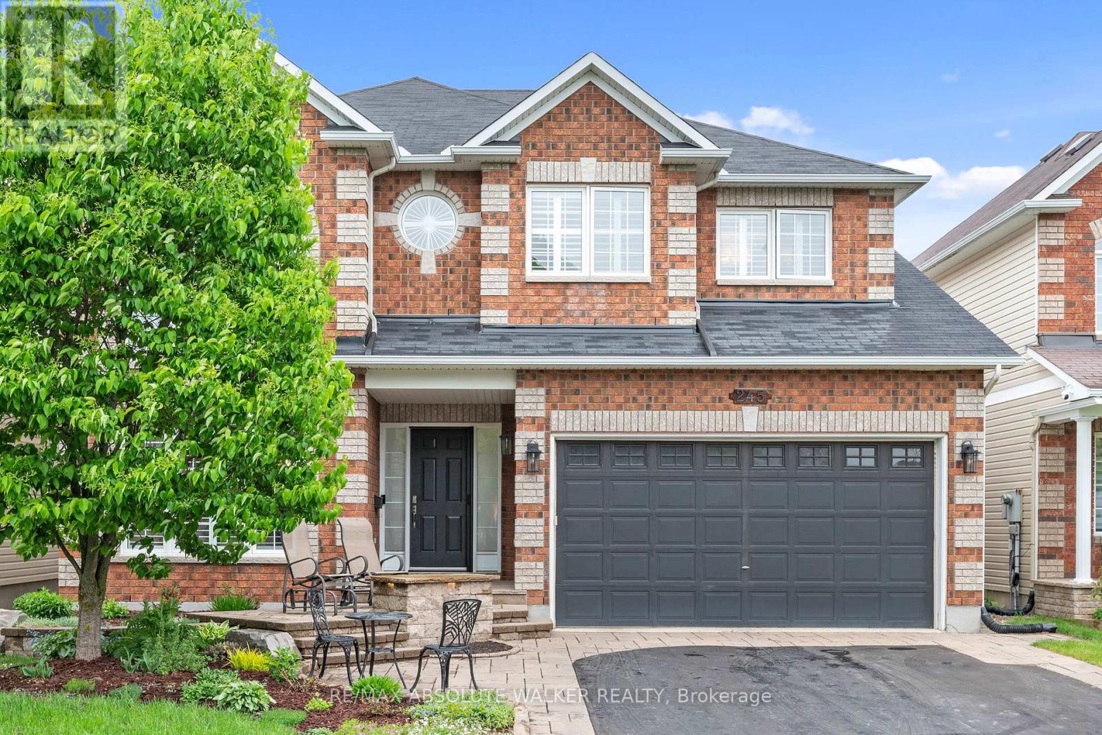 245 Lucinda Crescent, Ottawa, Ontario  K1W 0A1 - Photo 1 - X13501168