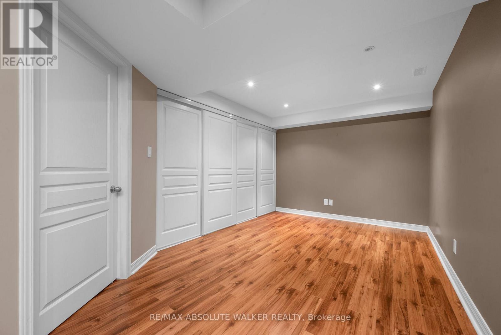 245 Lucinda Crescent, Ottawa, Ontario  K1W 0A1 - Photo 43 - X13501168