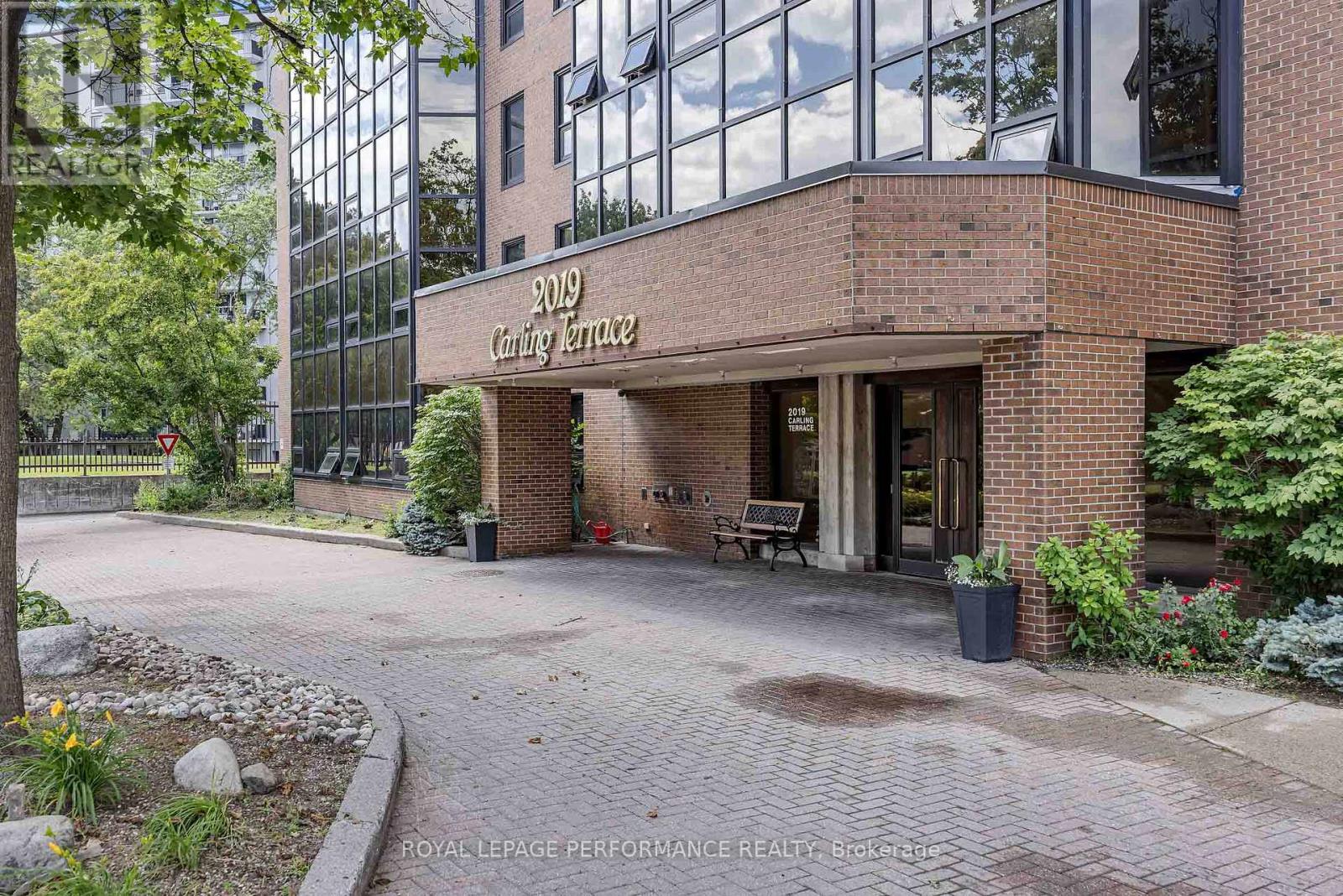 408 - 2019 Carling Avenue N, Ottawa, Ontario  K2A 4A2 - Photo 3 - X13501256