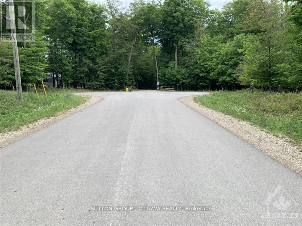 25 Lumber Jack Trail, Drummond/north Elmsley, Ontario  K7H 3C7 - Photo 3 - X13501798
