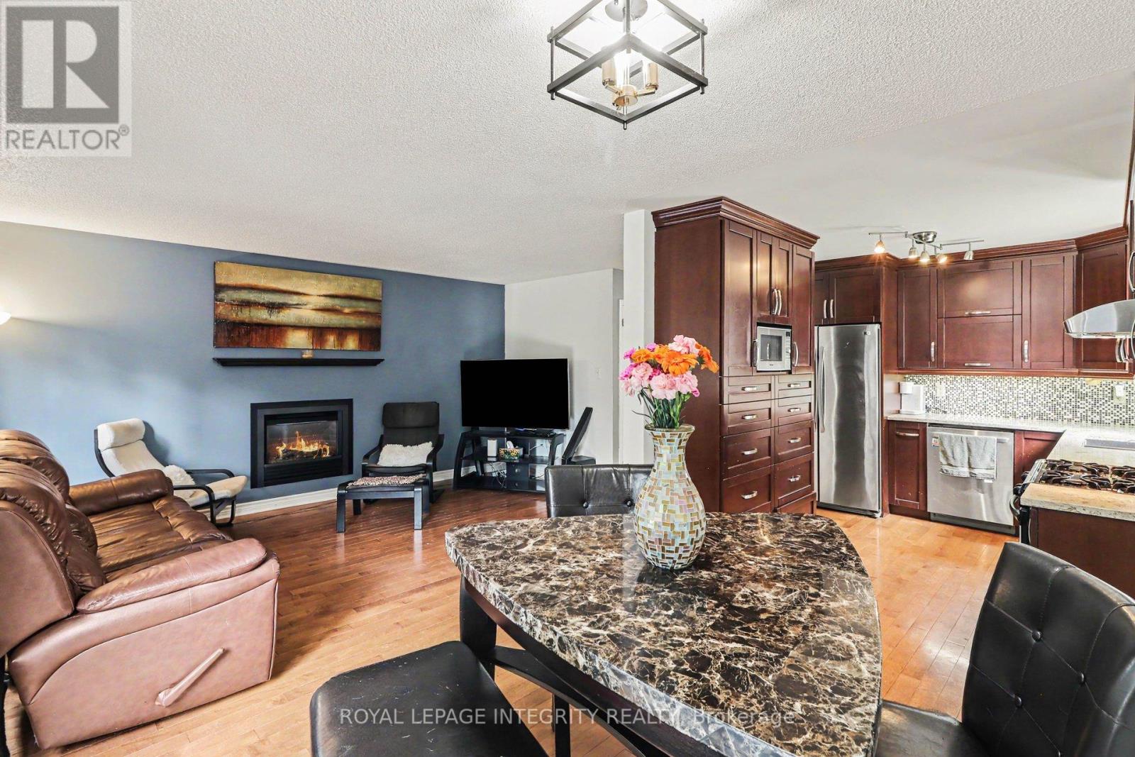 1100 Trillium Place, Clarence-Rockland, Ontario  K4K 1T1 - Photo 3 - X13501810