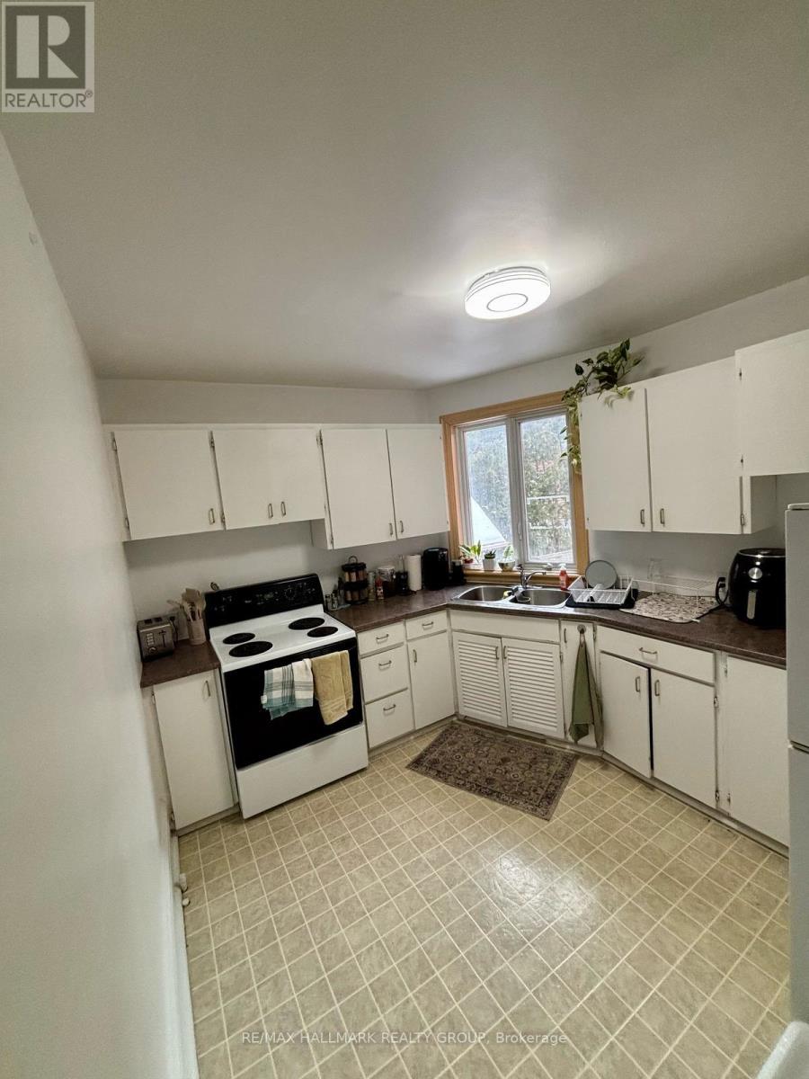 3 - 421 Lisgar Street, Ottawa, Ontario  K1R 5G9 - Photo 6 - X13502674