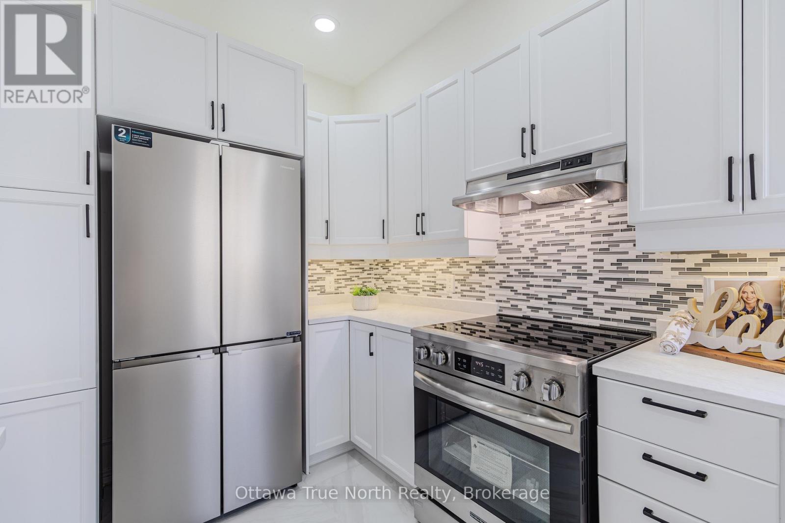 19 Black Tern Crescent, Ottawa, Ontario  K2M 2Z4 - Photo 10 - X13503020