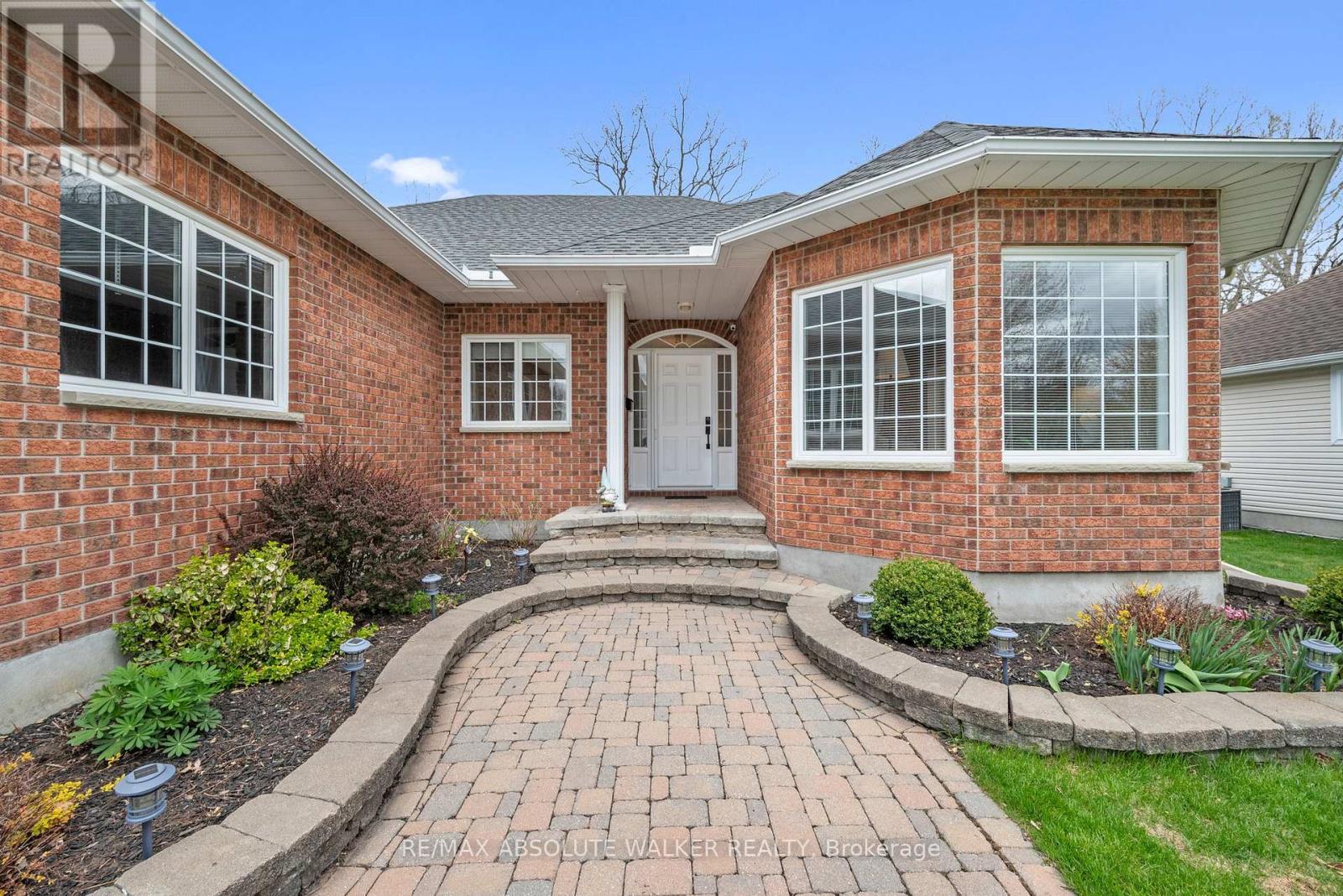20 Mary Hill Crescent, Ottawa, Ontario  K0A 2Z0 - Photo 2 - X13503114