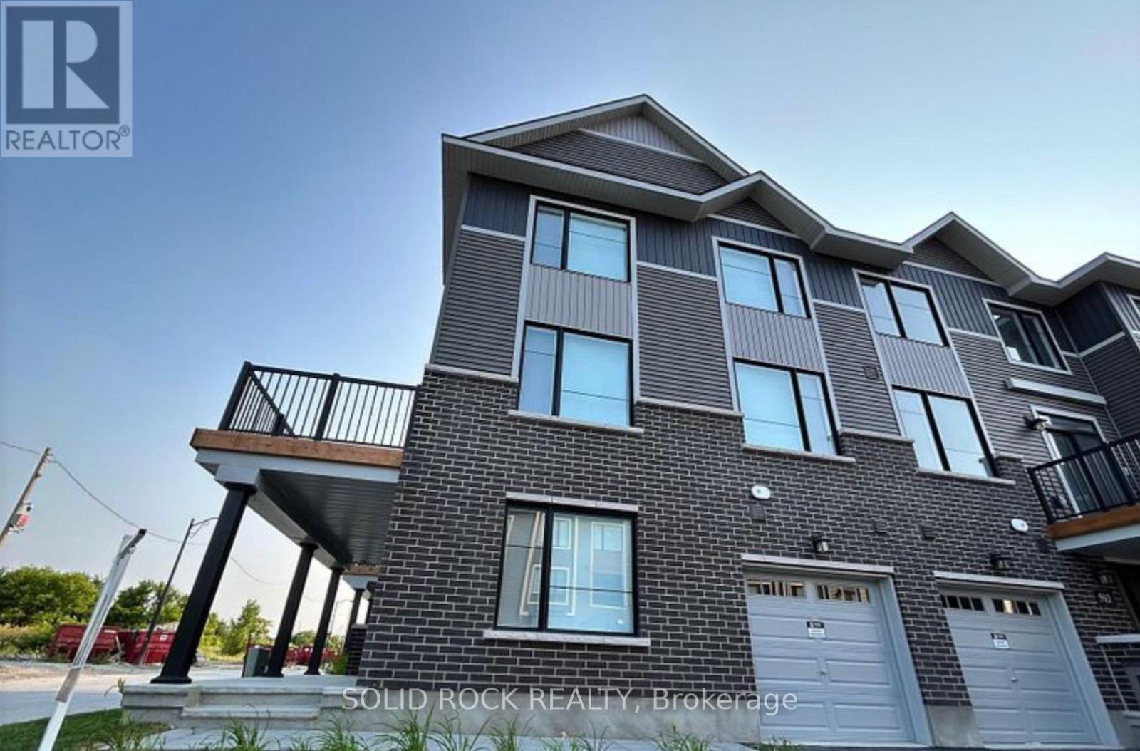 501 Woodlily Private, Ottawa, Ontario  K2T 0R8 - Photo 1 - X13503116
