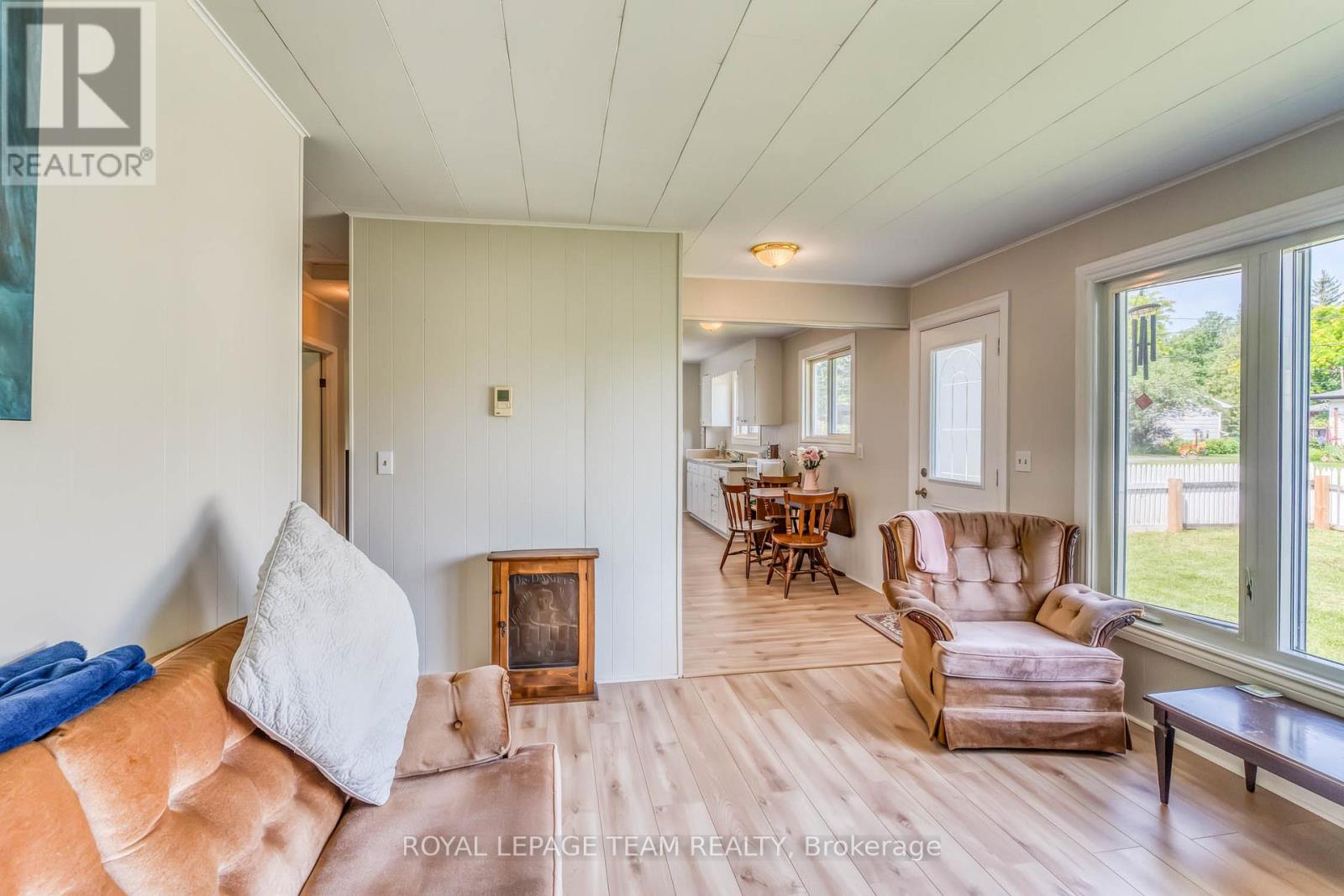 329 Wylie Street, Mississippi Mills, Ontario  K0A 1A0 - Photo 11 - X13503290