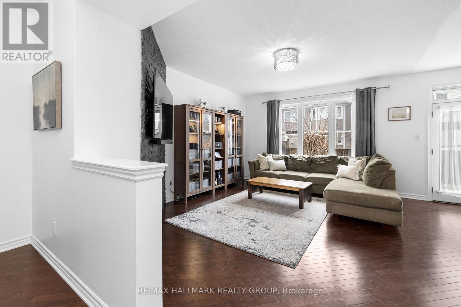 529 Dundonald Drive, Ottawa, Ontario  K2J 5X1 - Photo 8 - X13503356