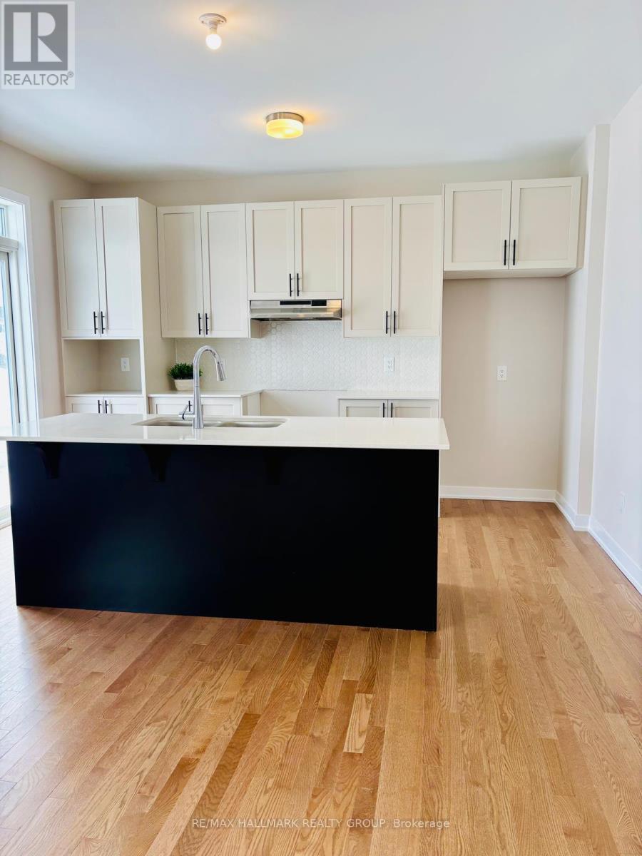 170 Conservancy Drive, Ottawa, Ontario  K2J 7L8 - Photo 2 - X13503386