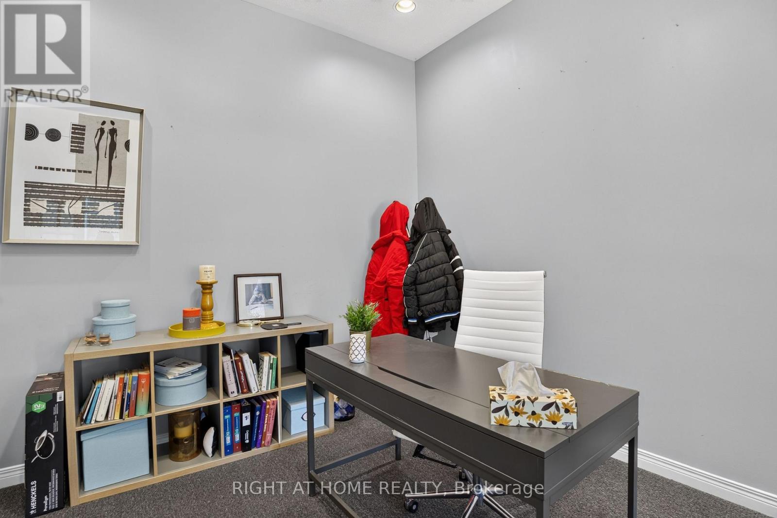 26 Evanshen Crescent, Ottawa, Ontario  K2K 2Z6 - Photo 3 - X13503510