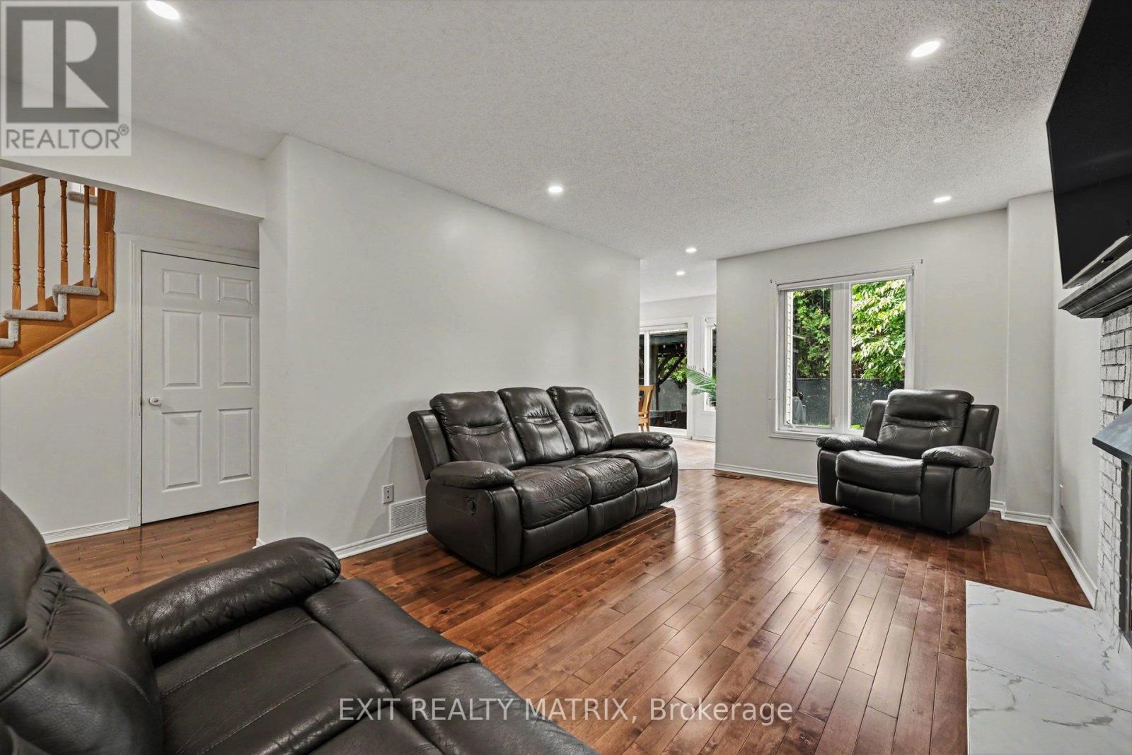 627 Chenier Way, Ottawa, Ontario  K4A 1R5 - Photo 11 - X13503558