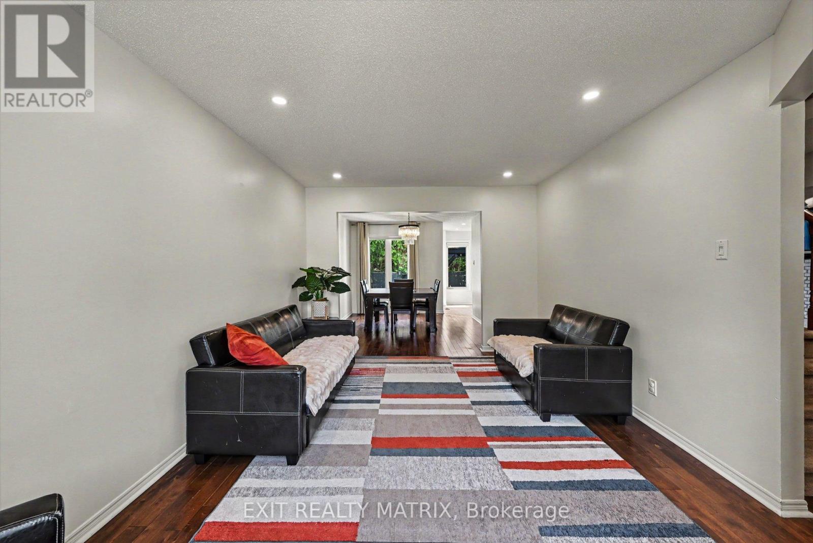 627 Chenier Way, Ottawa, Ontario  K4A 1R5 - Photo 3 - X13503558