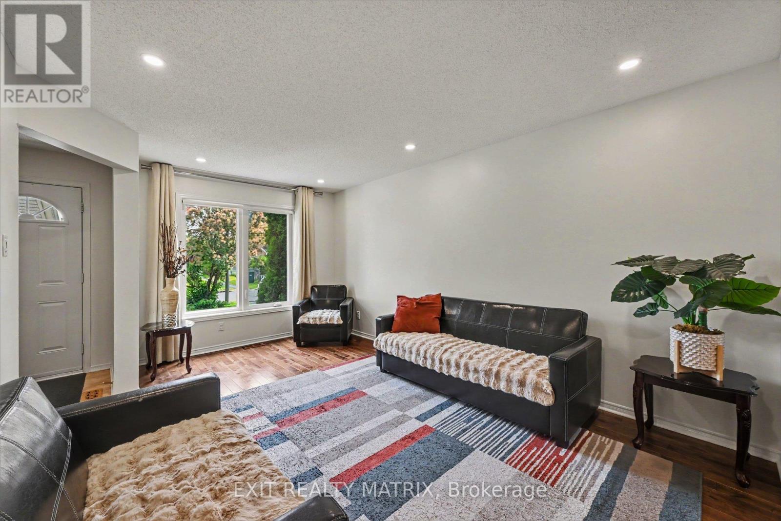 627 Chenier Way, Ottawa, Ontario  K4A 1R5 - Photo 5 - X13503558