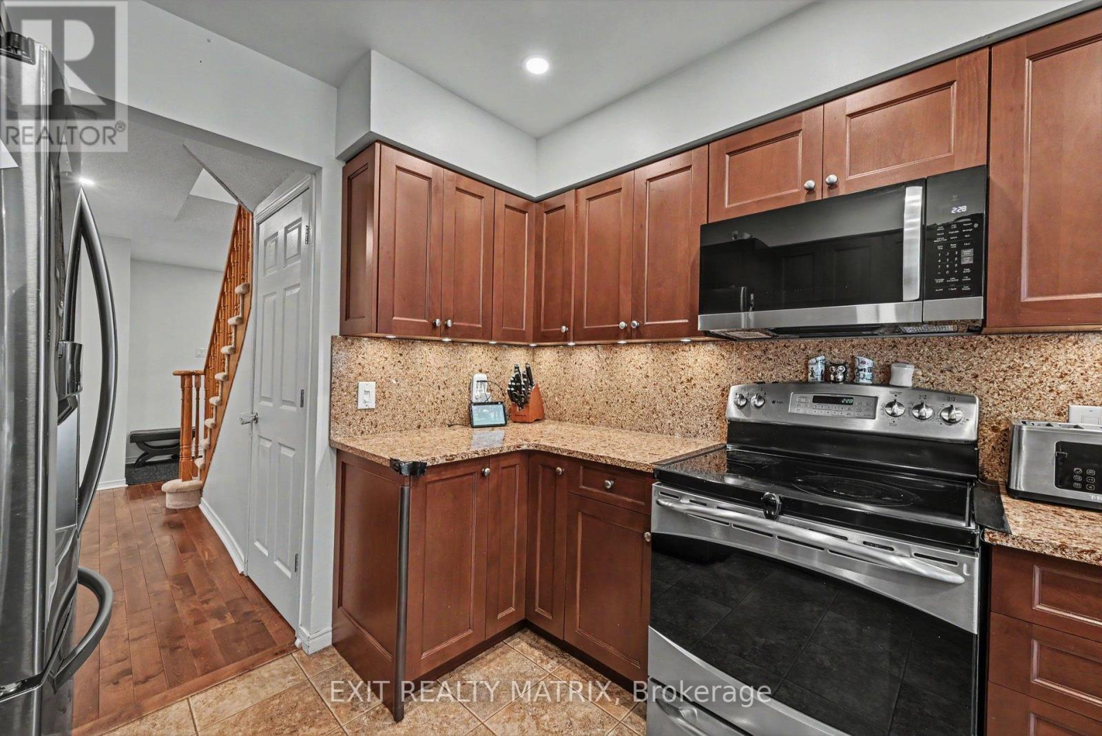 627 Chenier Way, Ottawa, Ontario  K4A 1R5 - Photo 8 - X13503558