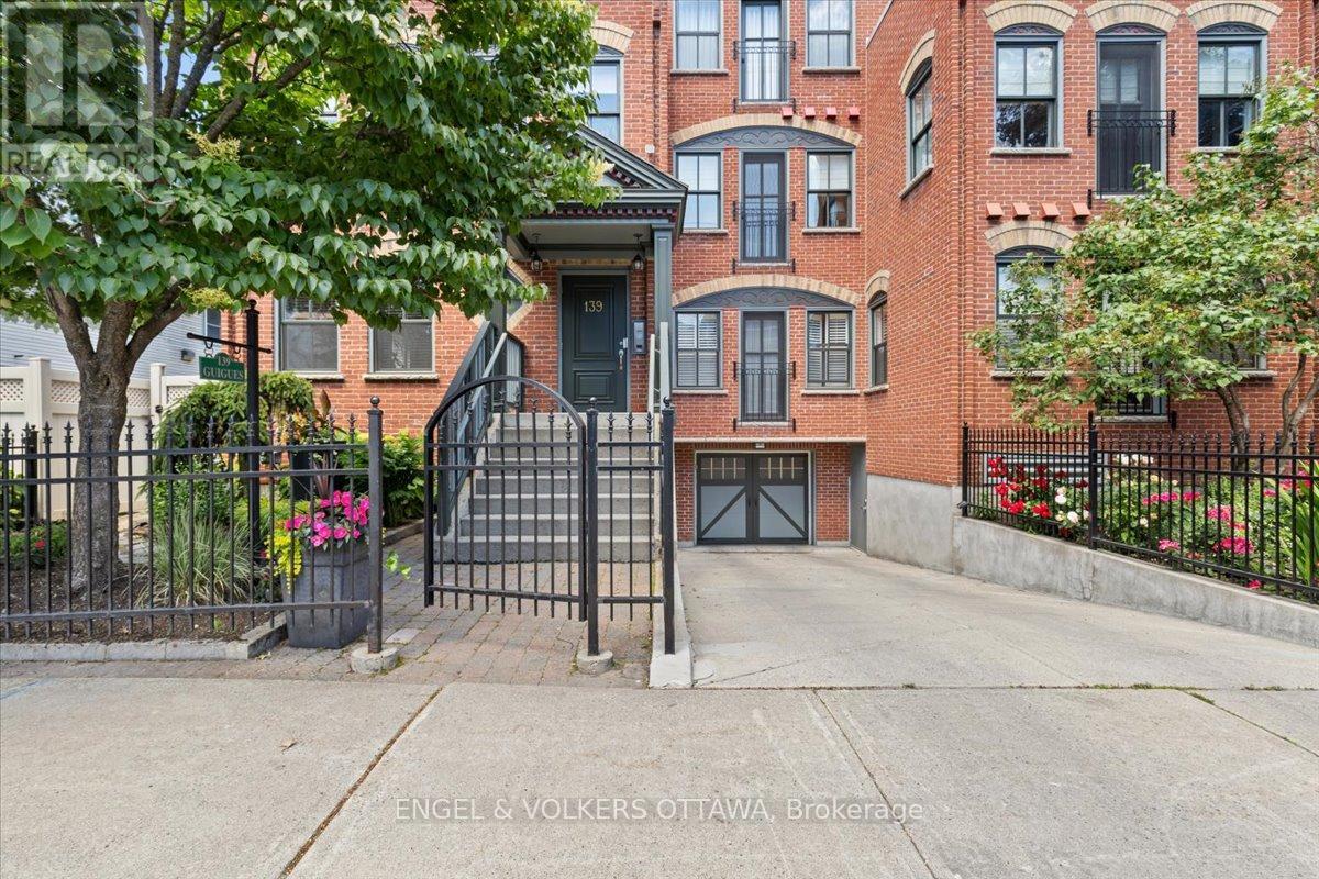2 - 139 Guigues Avenue, Ottawa, Ontario  K1N 5J1 - Photo 1 - X13503876