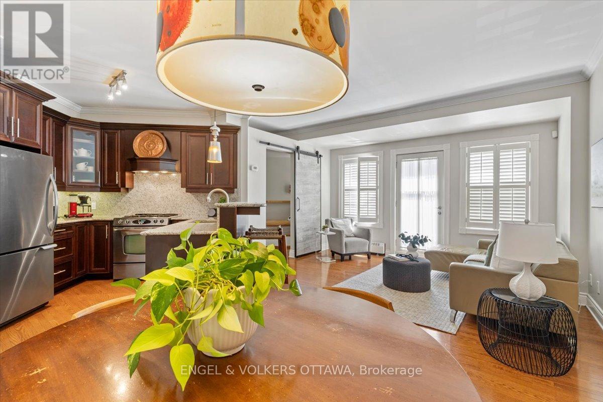 2 - 139 Guigues Avenue, Ottawa, Ontario  K1N 5J1 - Photo 4 - X13503876
