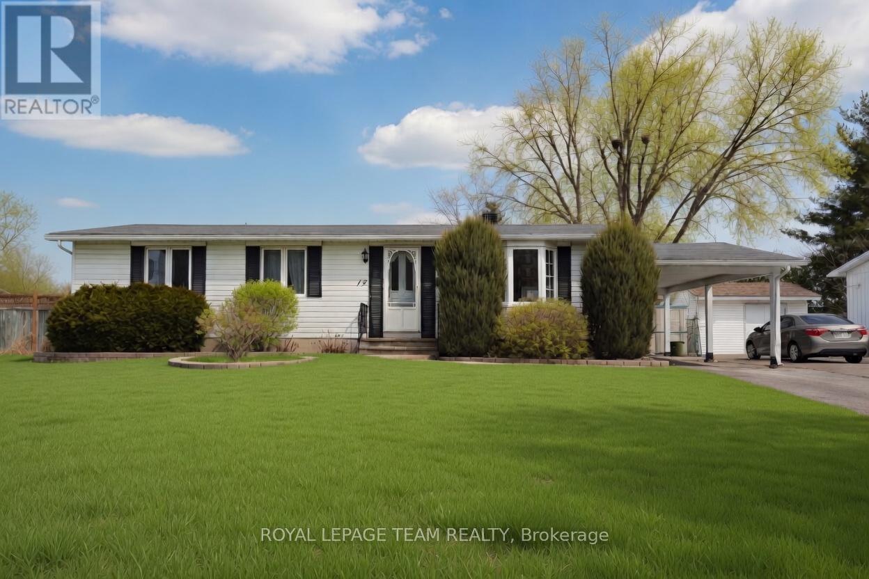 15 Overlake Drive, Ottawa, Ontario  K2E 5V2 - Photo 1 - X13504292