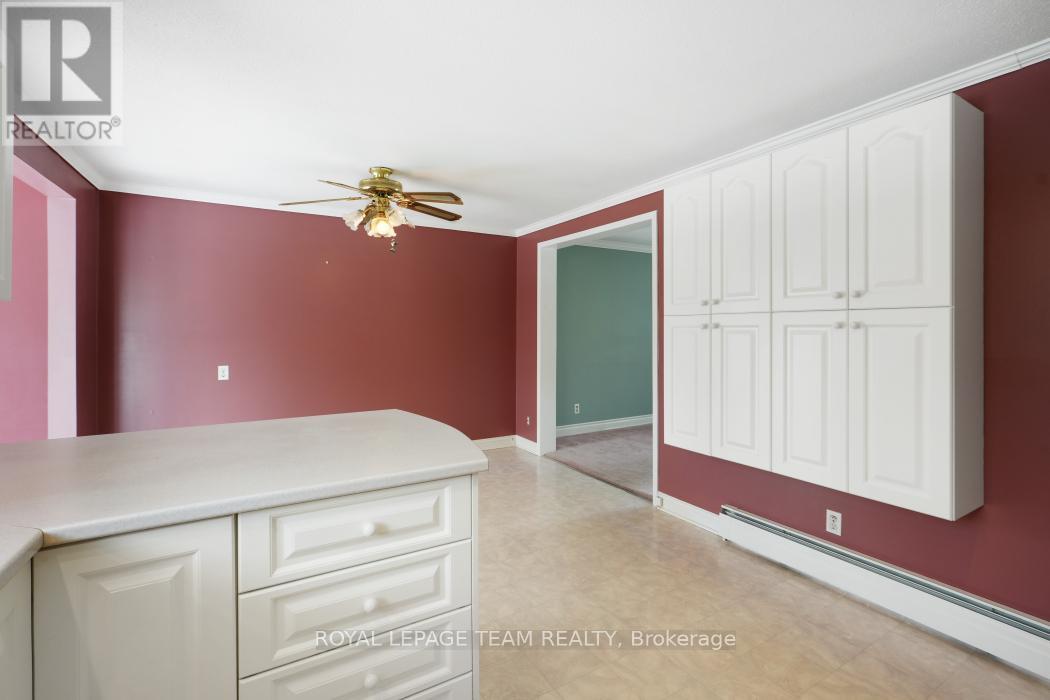 15 Overlake Drive, Ottawa, Ontario  K2E 5V2 - Photo 13 - X13504292