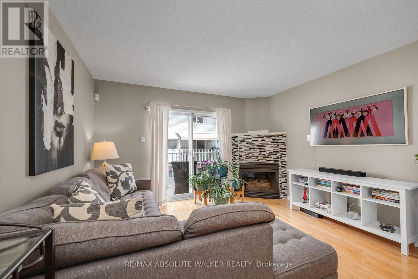 9 - 395 Bell Street, Ottawa, Ontario  K1S 4K5 - Photo 3 - X13504322