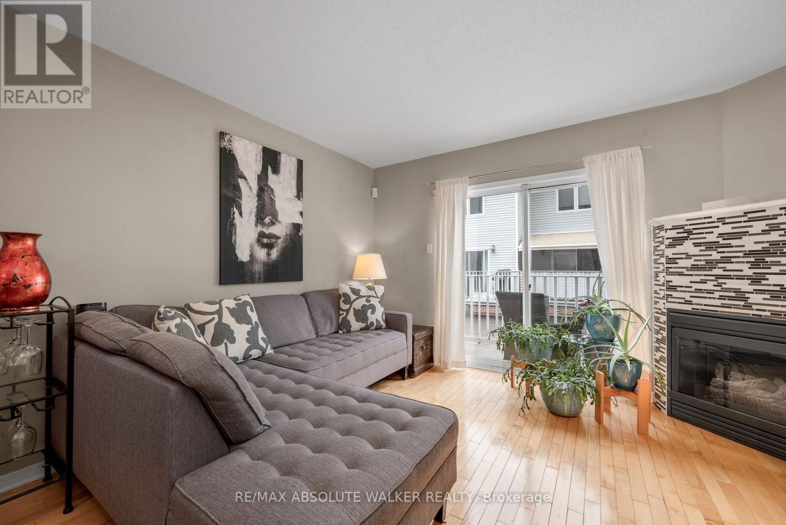 9 - 395 Bell Street, Ottawa, Ontario  K1S 4K5 - Photo 4 - X13504322