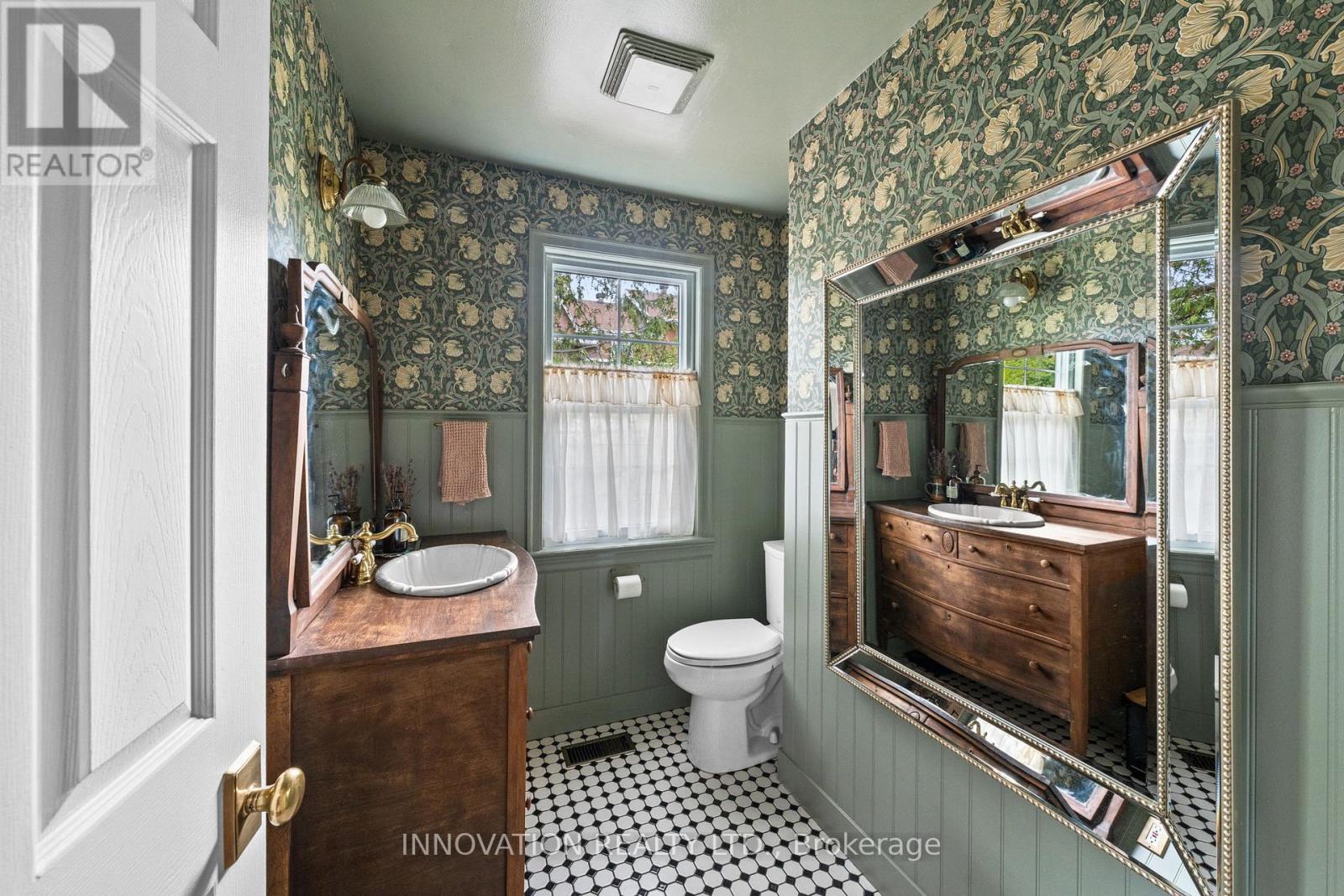 1322 Kilborn Avenue, Ottawa, Ontario  K1H 6L3 - Photo 17 - X13504352