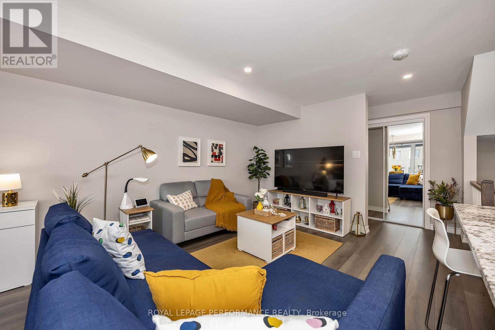 547 Ozawa Private, Ottawa, Ontario  K1K 4Z8 - Photo 7 - X13504442