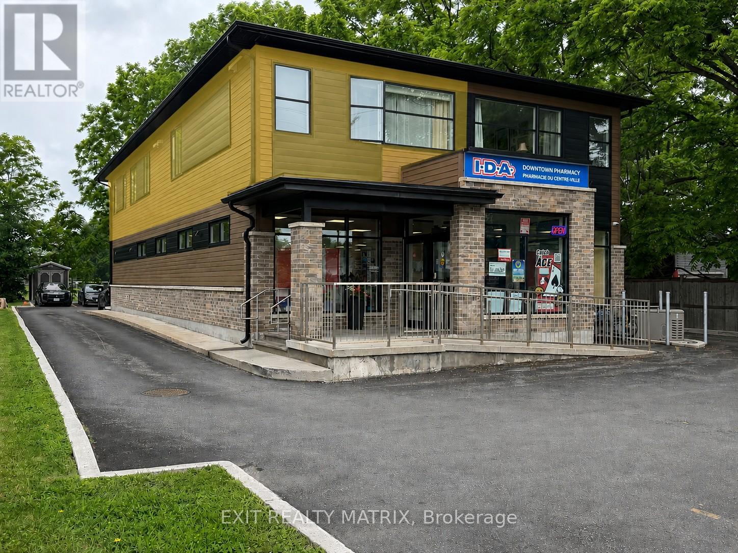 B - 1106 Concession Street, Russell, Ontario  K4R 1C8 - Photo 1 - X13504836