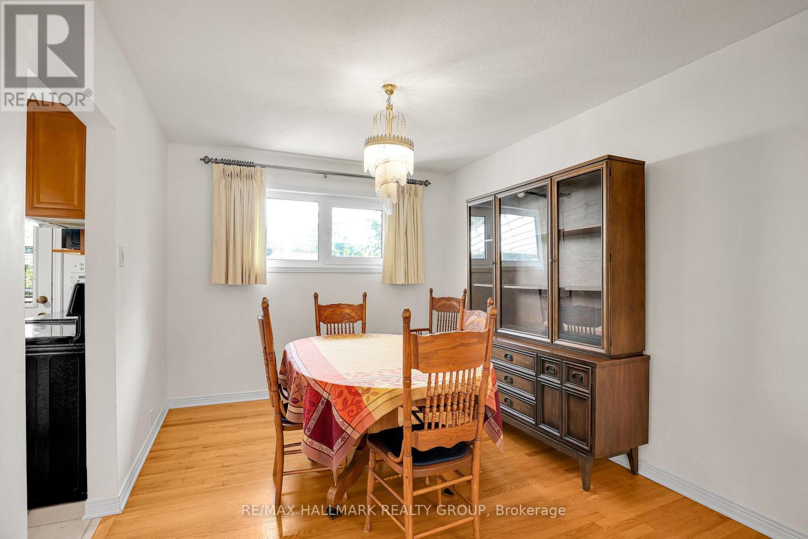 37 Lyall Street, Ottawa, Ontario  K2E 5G7 - Photo 10 - X13505154