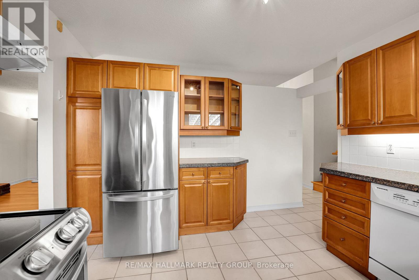 37 Lyall Street, Ottawa, Ontario  K2E 5G7 - Photo 15 - X13505154