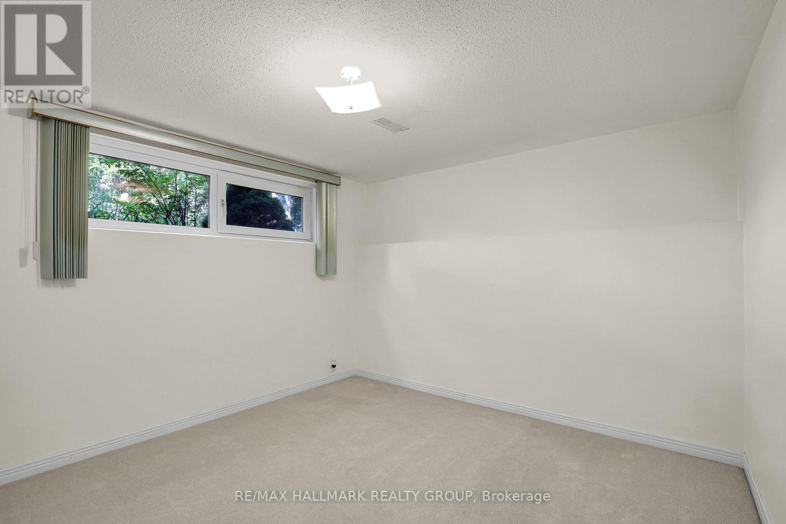 37 Lyall Street, Ottawa, Ontario  K2E 5G7 - Photo 24 - X13505154