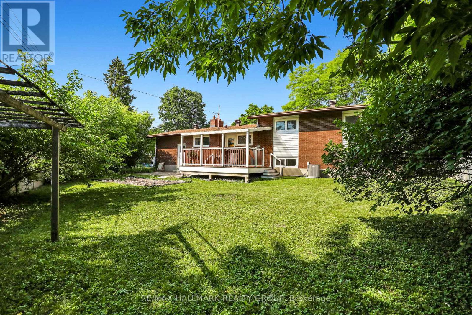 37 Lyall Street, Ottawa, Ontario  K2E 5G7 - Photo 32 - X13505154