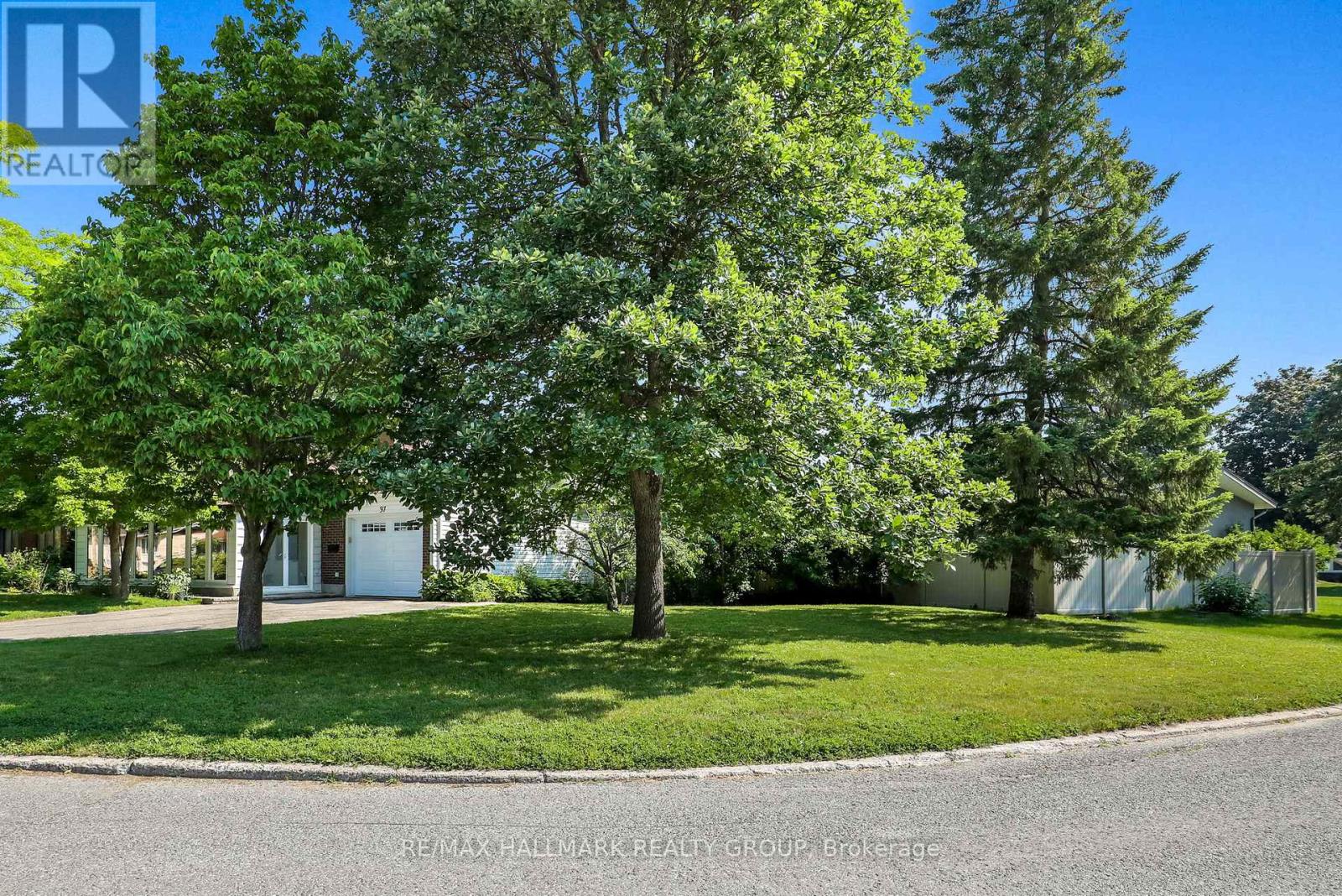 37 Lyall Street, Ottawa, Ontario  K2E 5G7 - Photo 35 - X13505154