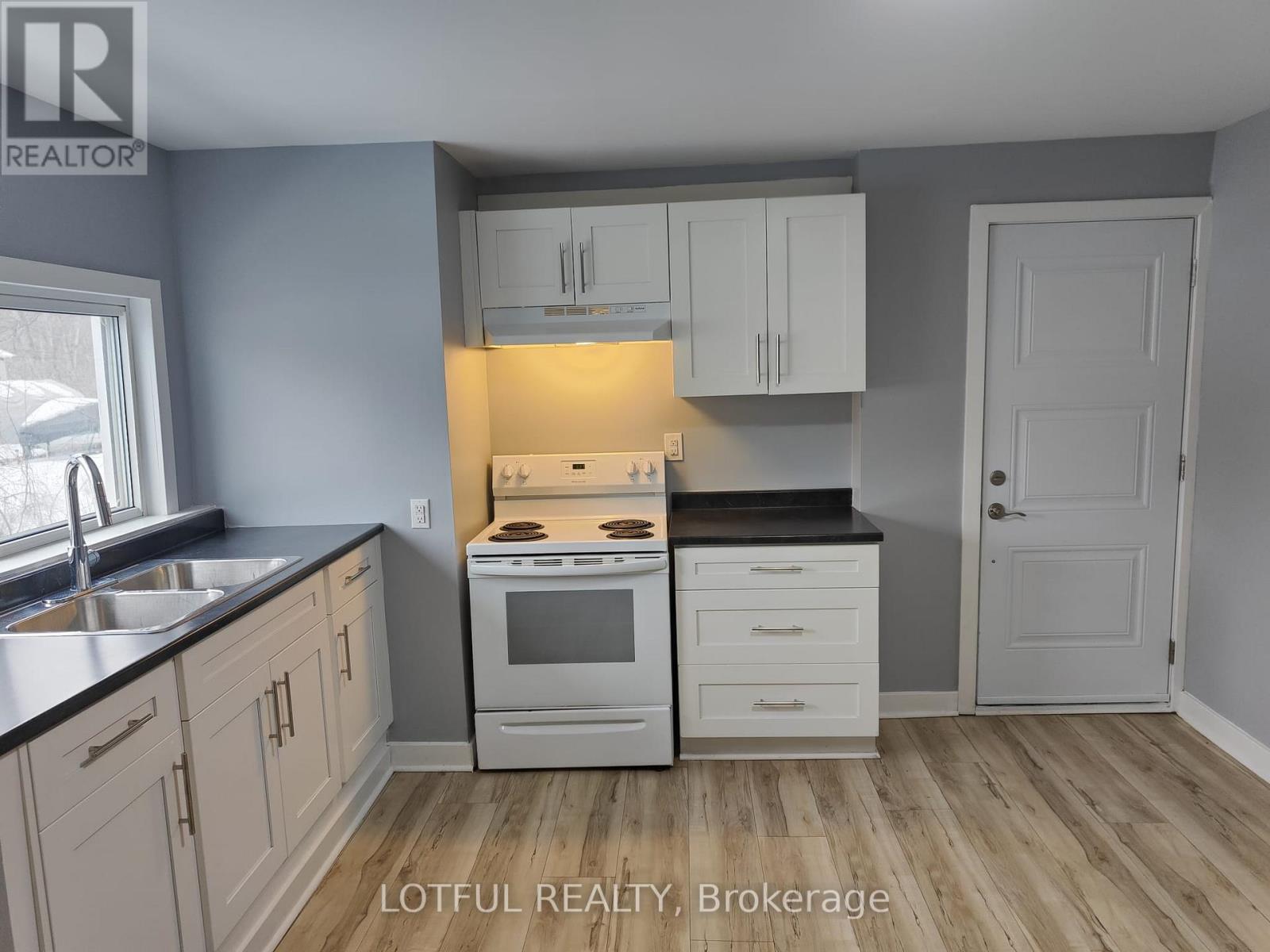 2 - 17 Main Street W, Elizabethtown-Kitley, Ontario  K0E 1M0 - Photo 6 - X13505356