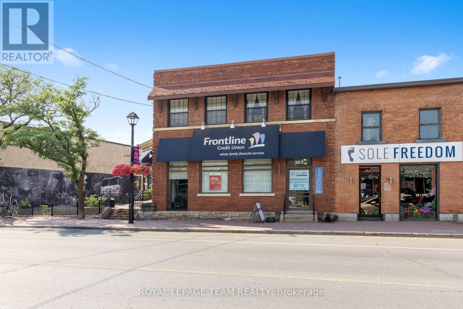 365 Richmond Road, Ottawa, Ontario  K2A 0E7 - Photo 1 - X13505568