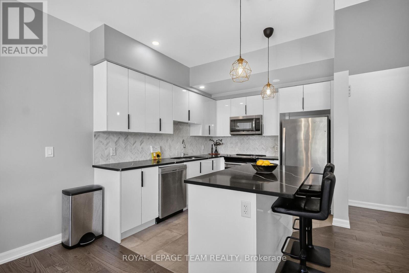 2706 Draper Avenue, Ottawa, Ontario  K2H 0C4 - Photo 14 - X13505732